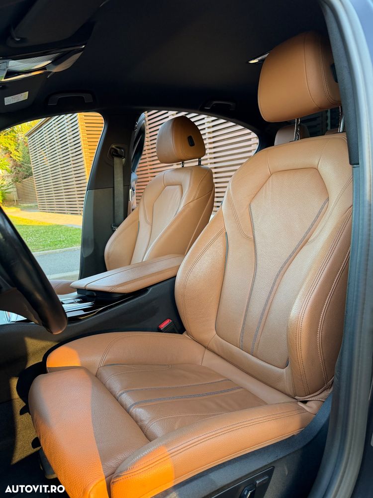 BMW Seria 5 530i xDrive AT - 12