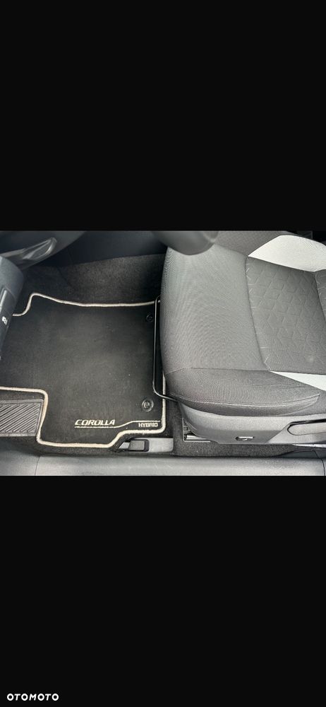Toyota Corolla 1.8 Hybrid Comfort - 11