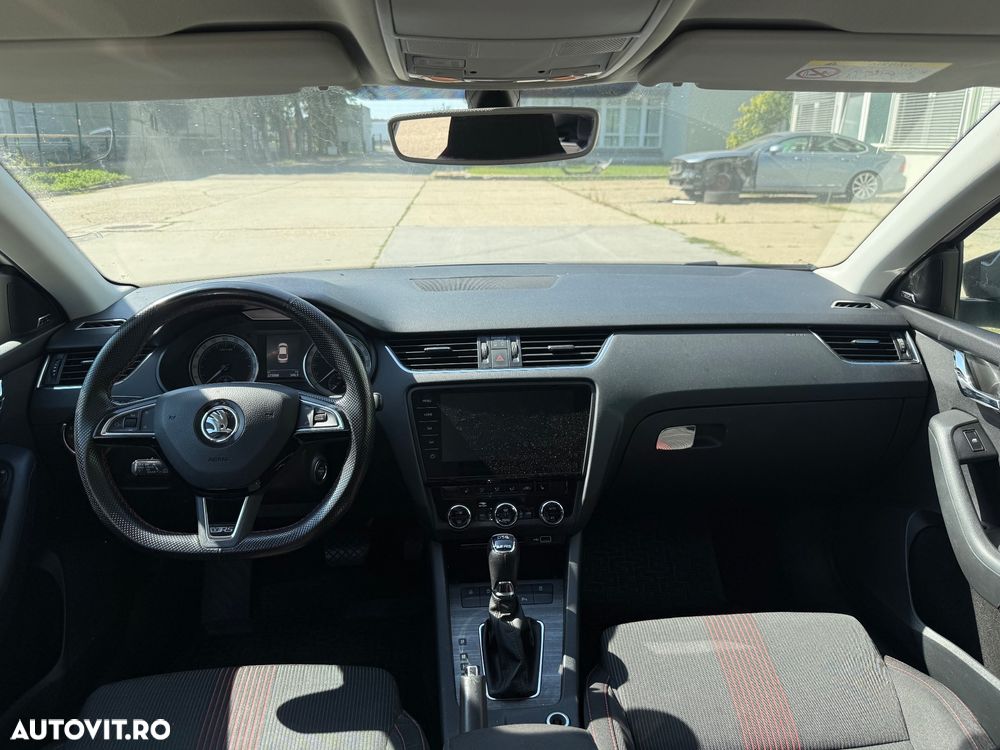 Skoda Octavia 2.0 TDI DSG 4X4 RS - 7