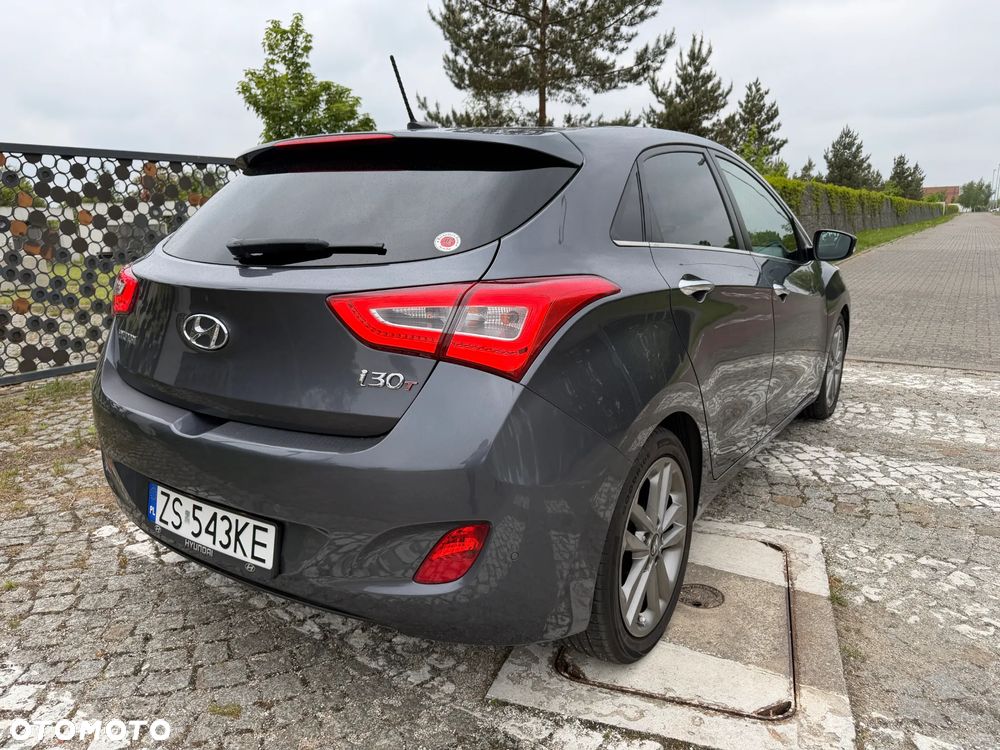Hyundai i30 1.6 CRDi Premium DCT - 15