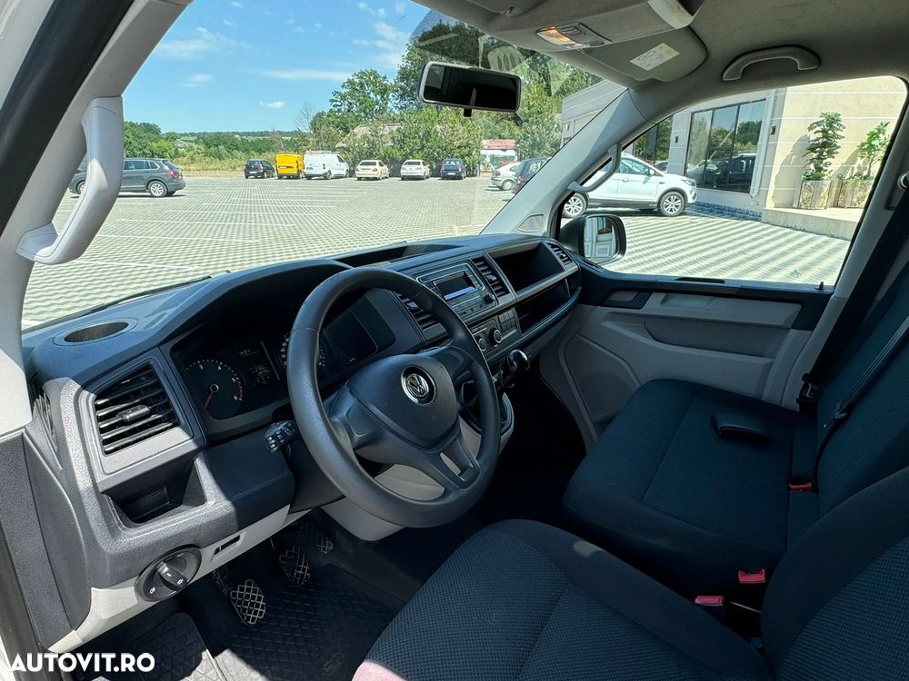Volkswagen Transporter Kombi T6 2.0 TDI 75 kW KR - 14