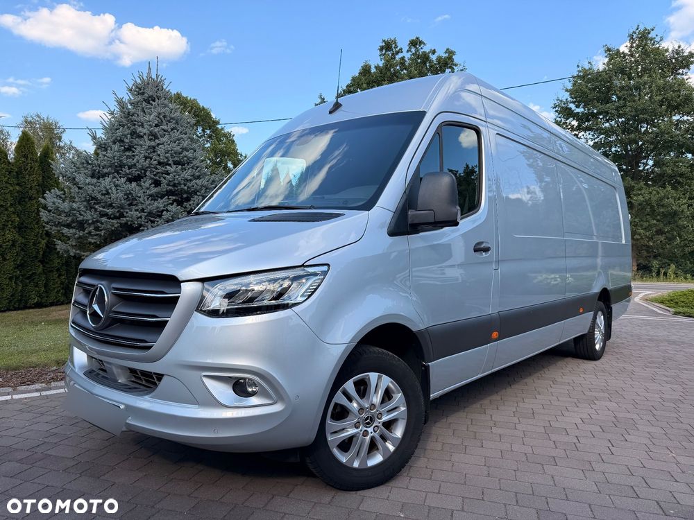 Mercedes-Benz Sprinter - 1