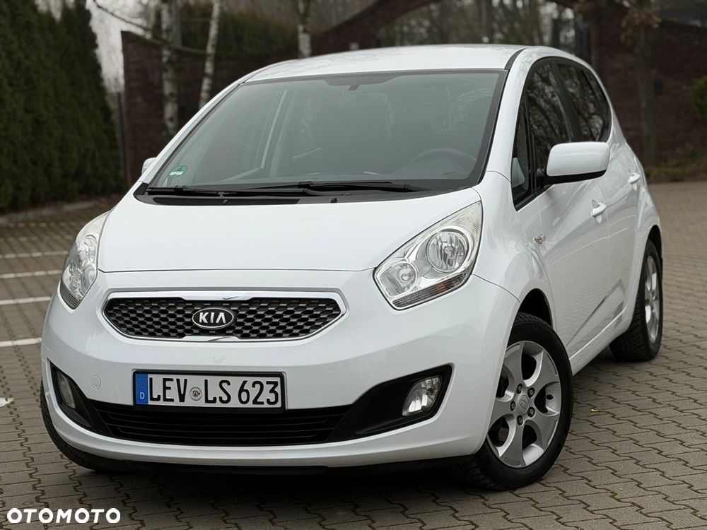 Kia Venga - 4