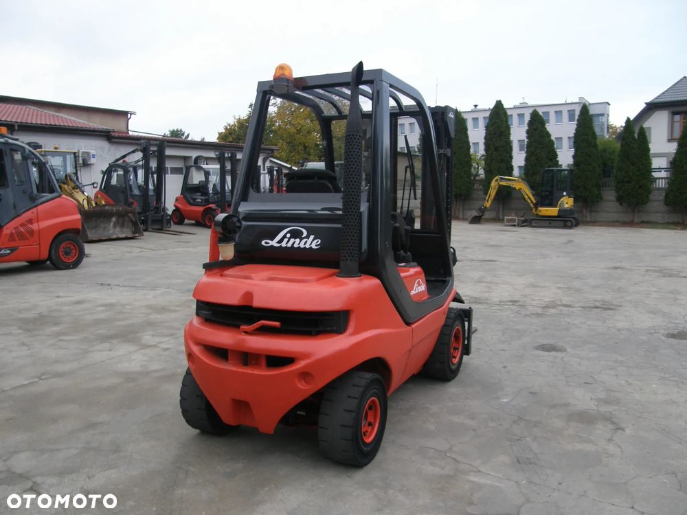 Linde H25D-02 1998 TRIPLEX 4,70m przesuw sprowadzony - 6