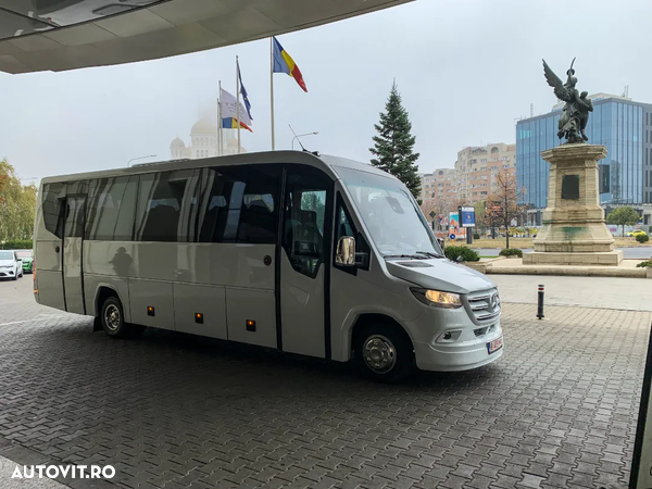 Mercedes-Benz Sprinter 719