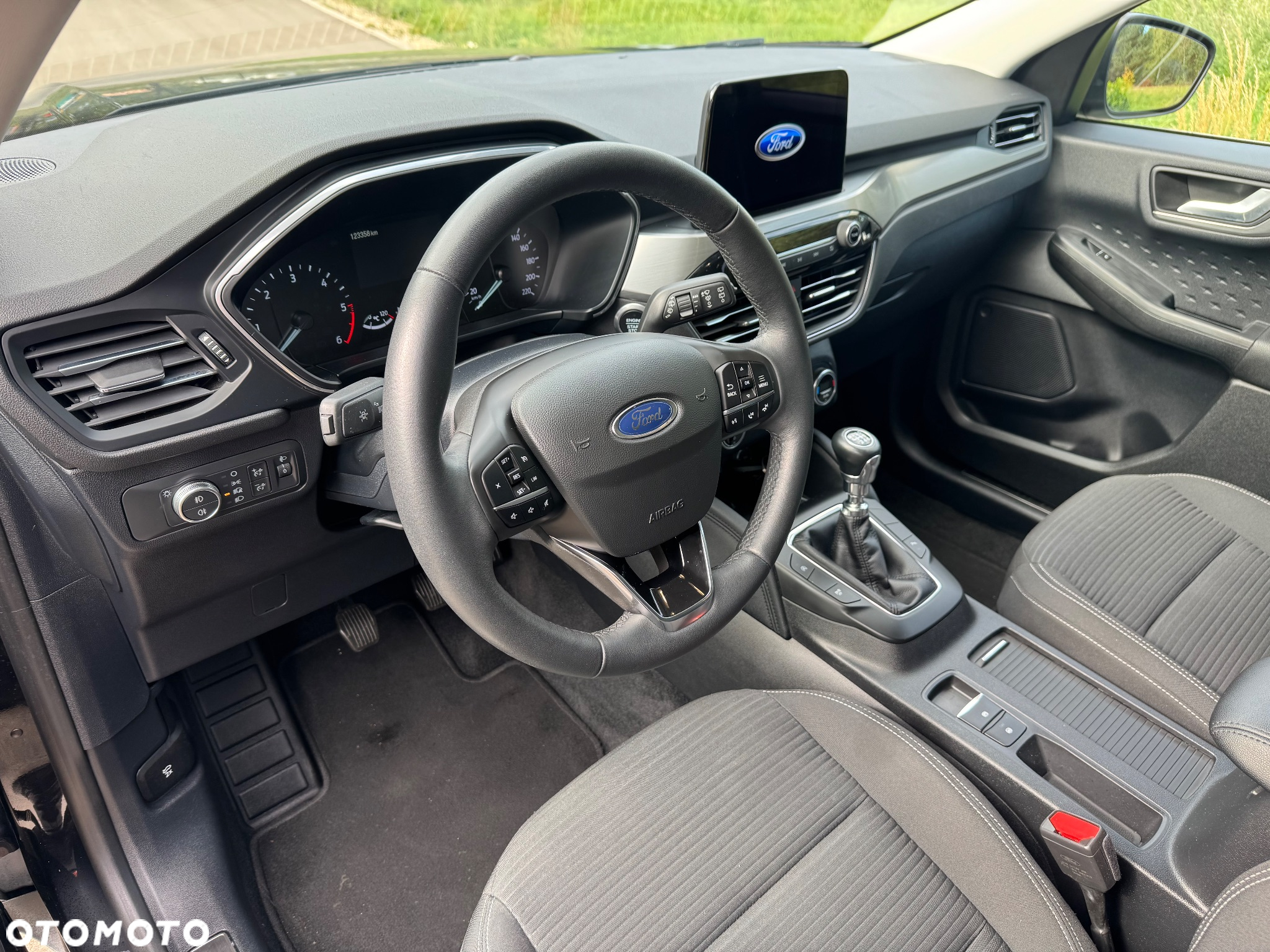 Ford Kuga 1.5 EcoBlue TITANIUM - 12