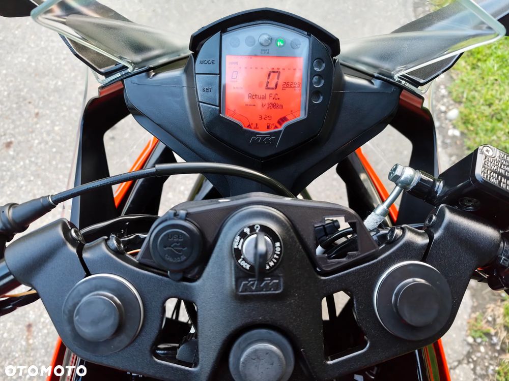 KTM RC 125 - 7