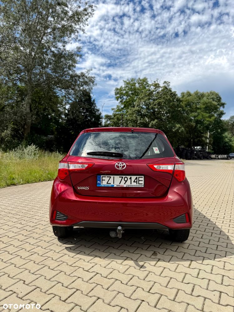 Toyota Yaris 1.5 Dynamic - 19