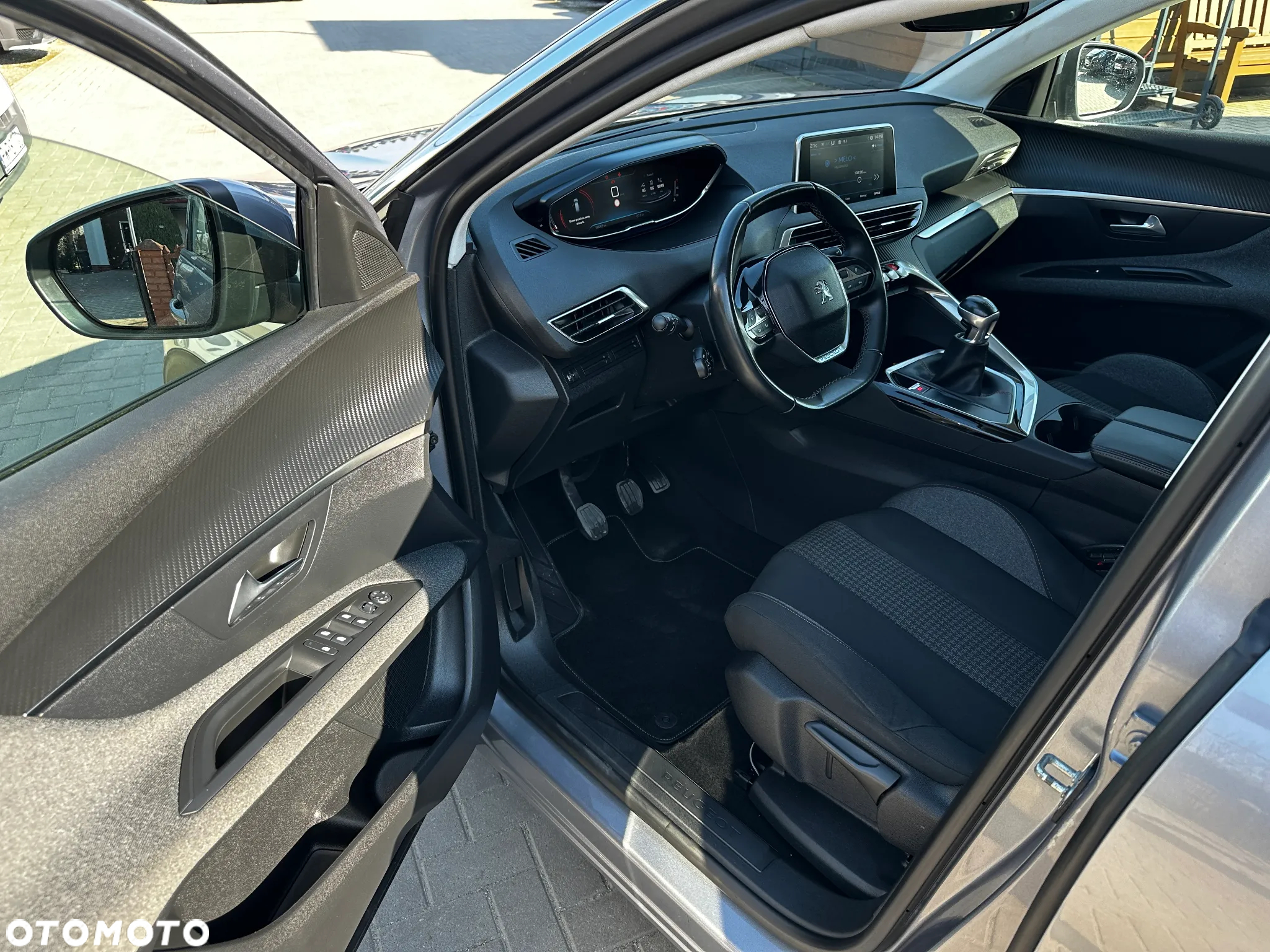 Peugeot 3008 - 6