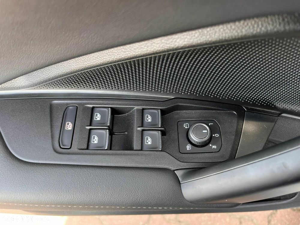 Volkswagen Tiguan 1.5 TSI EVO Elegance DSG - 29