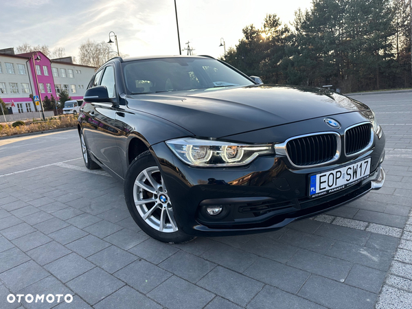 BMW Seria 3 318d Luxury Line