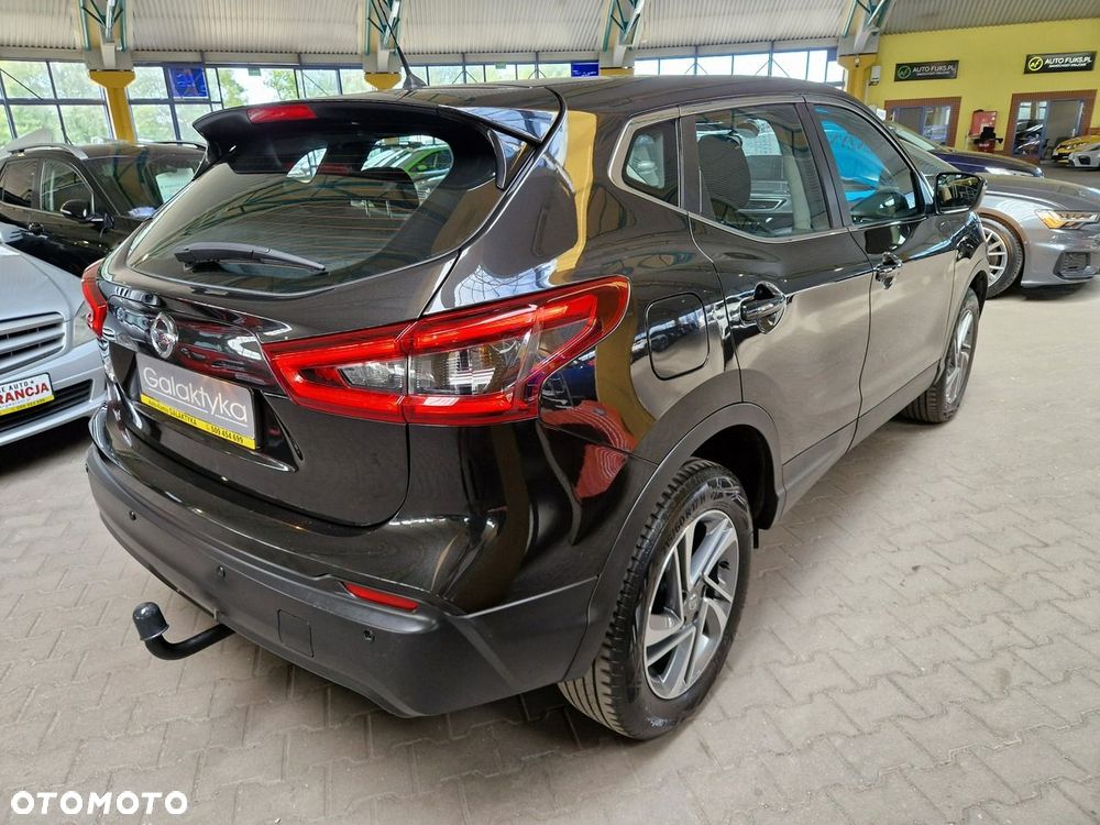 Nissan Qashqai - 8