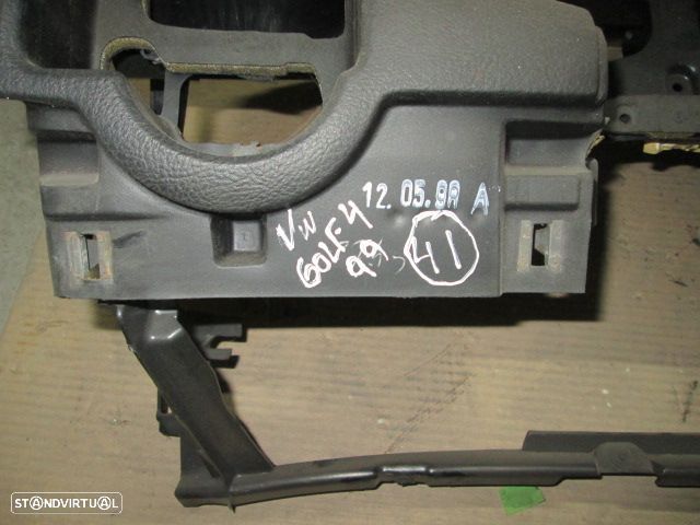 Tablier TAB41 VW GOLF 4 1999 PRETO - 1