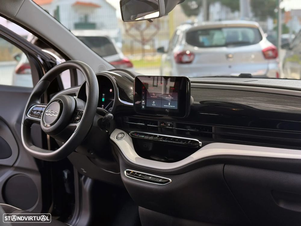 Fiat 500e Action - 10