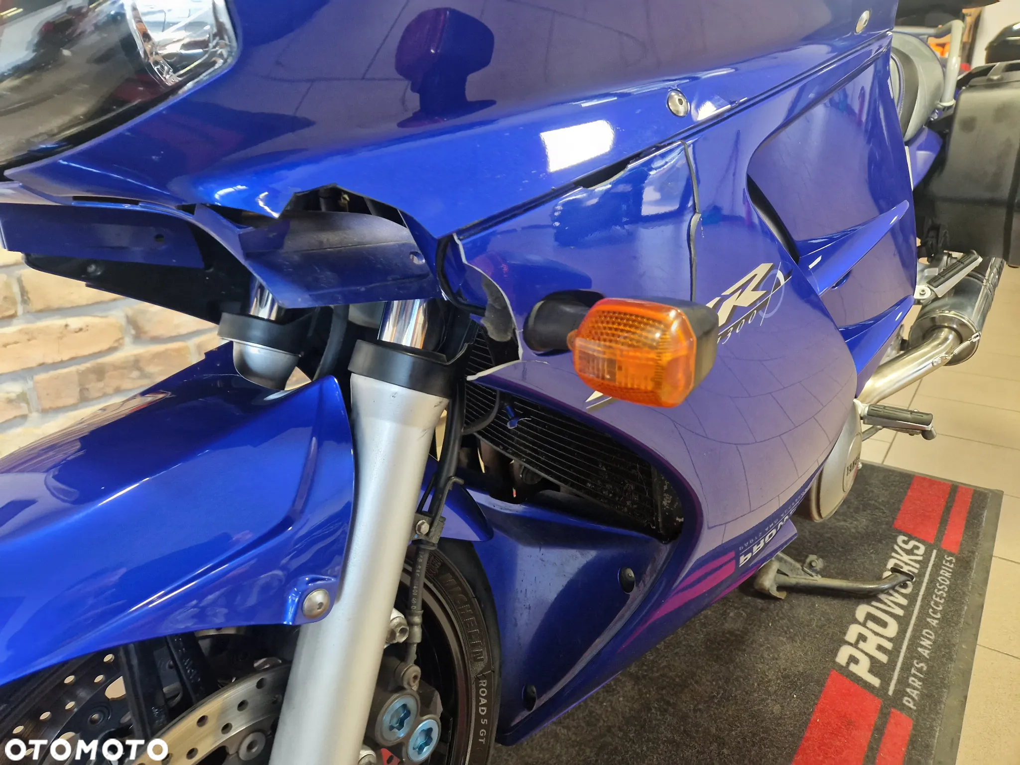 Yamaha FJR - 25