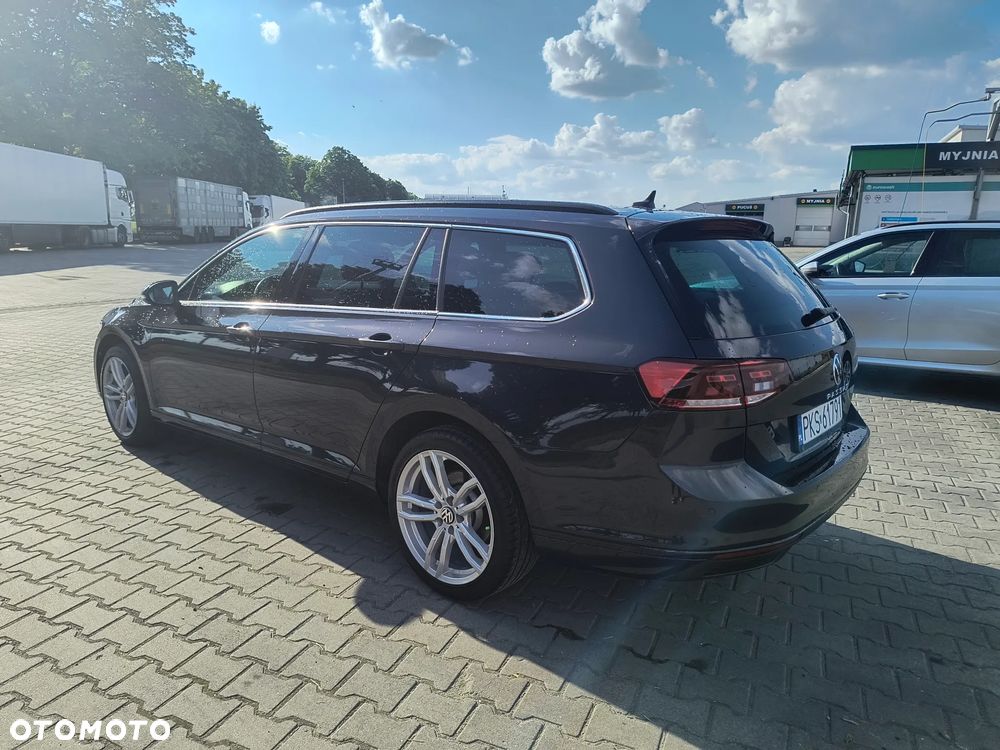 Volkswagen Passat 2.0 TDI SCR Business DSG - 5