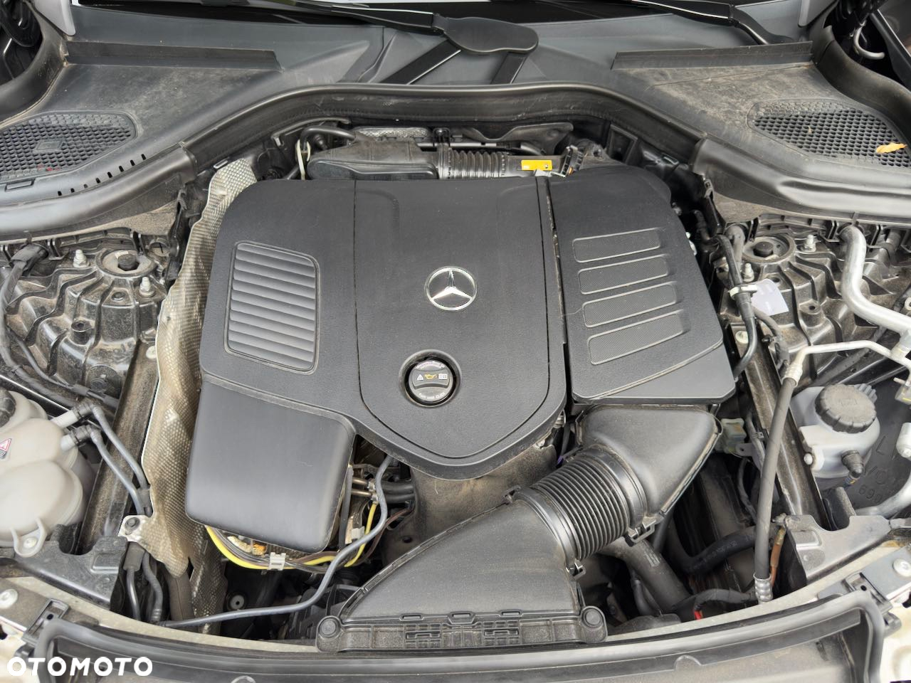Mercedes-Benz GLC - 34