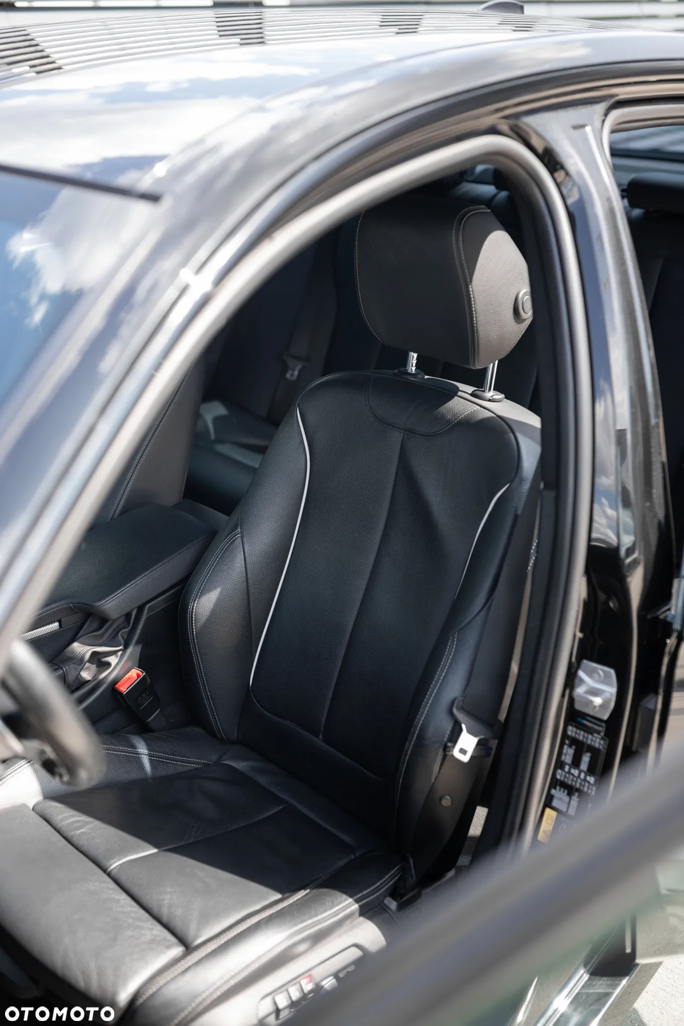 BMW Seria 3 330e iPerformance M Sport Shadow - 19
