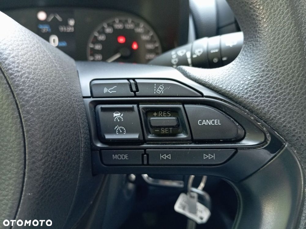 Toyota Yaris - 17