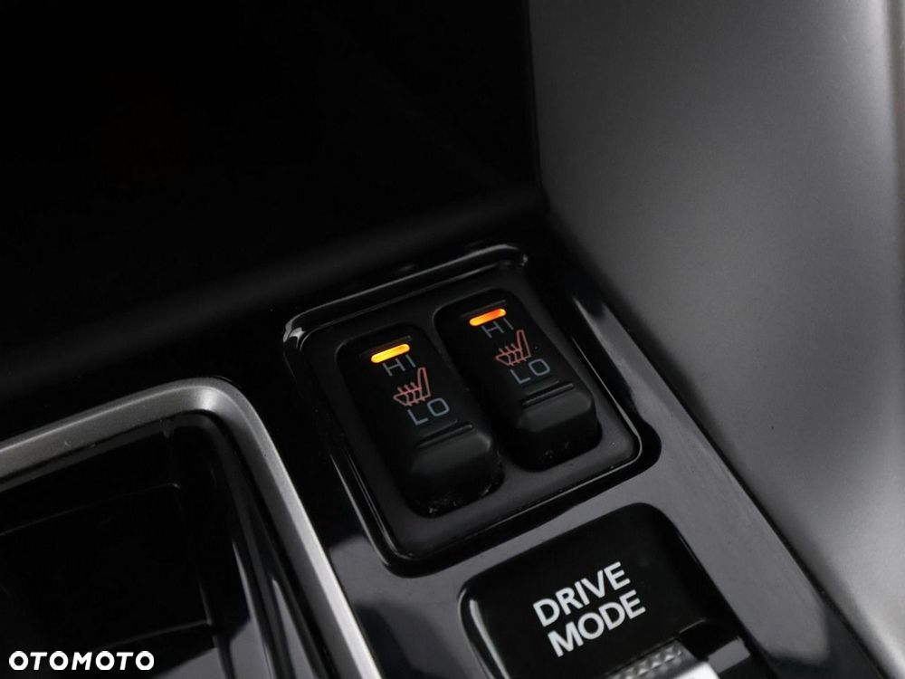 Mitsubishi Eclipse Cross 2.4 PHEV Invite Plus - 28