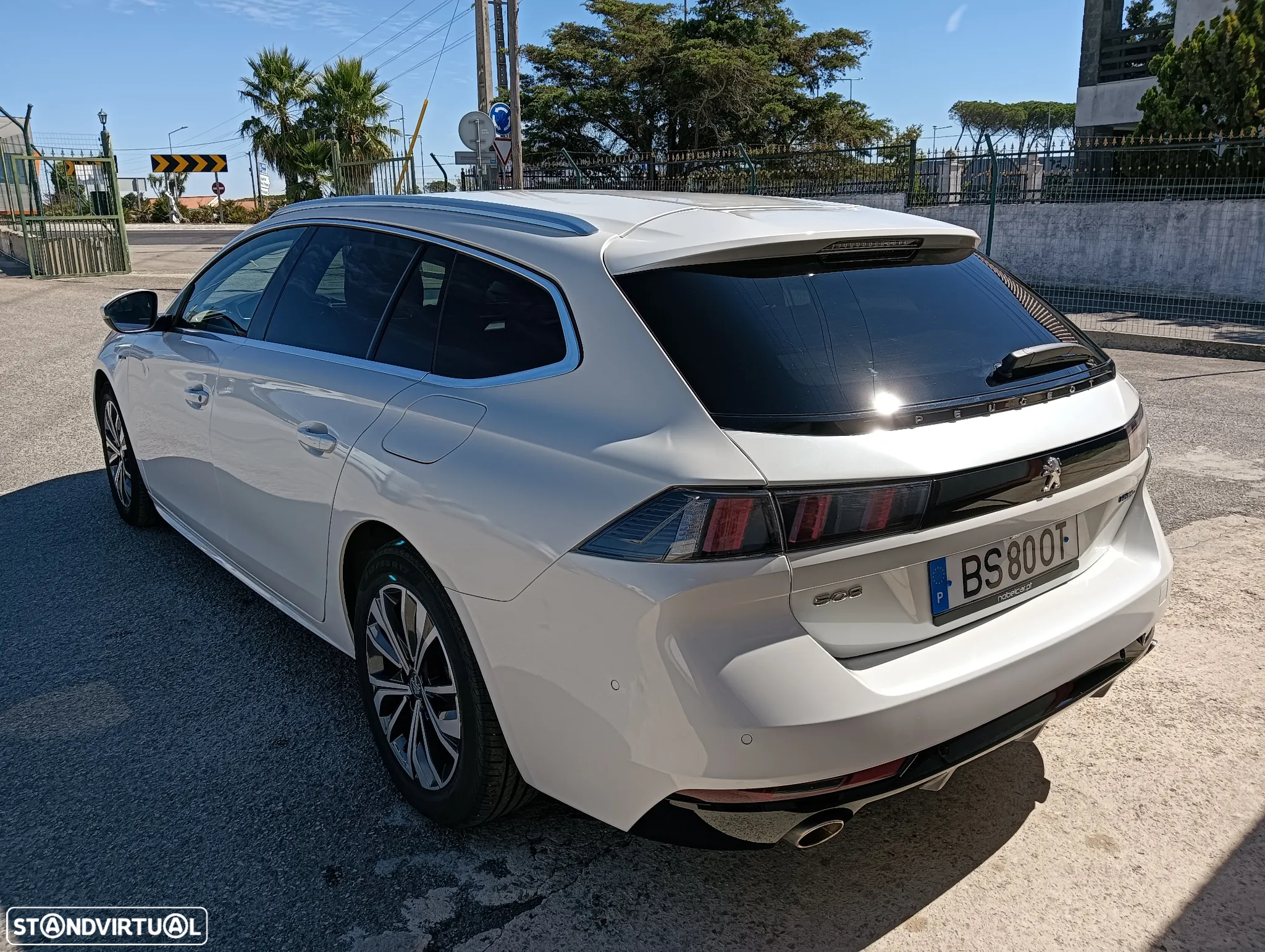 Peugeot 508 SW 1.6 Hybrid Allure Pack e-EAT8 - 5