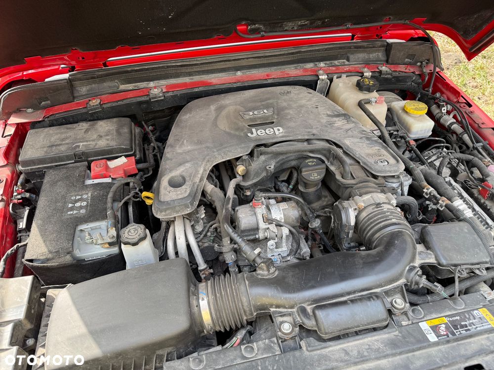 Jeep Wrangler Unlimited 3.6 Automatik Sahara - 12