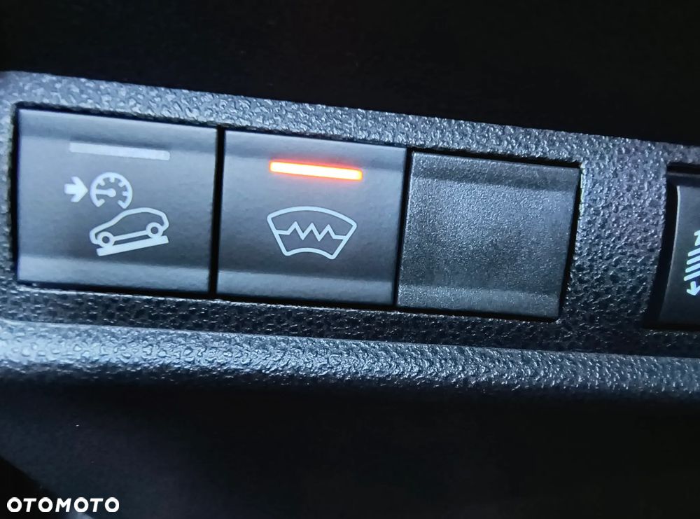 Jeep Avenger 1.2 GSE T3 Altitude FWD - 26