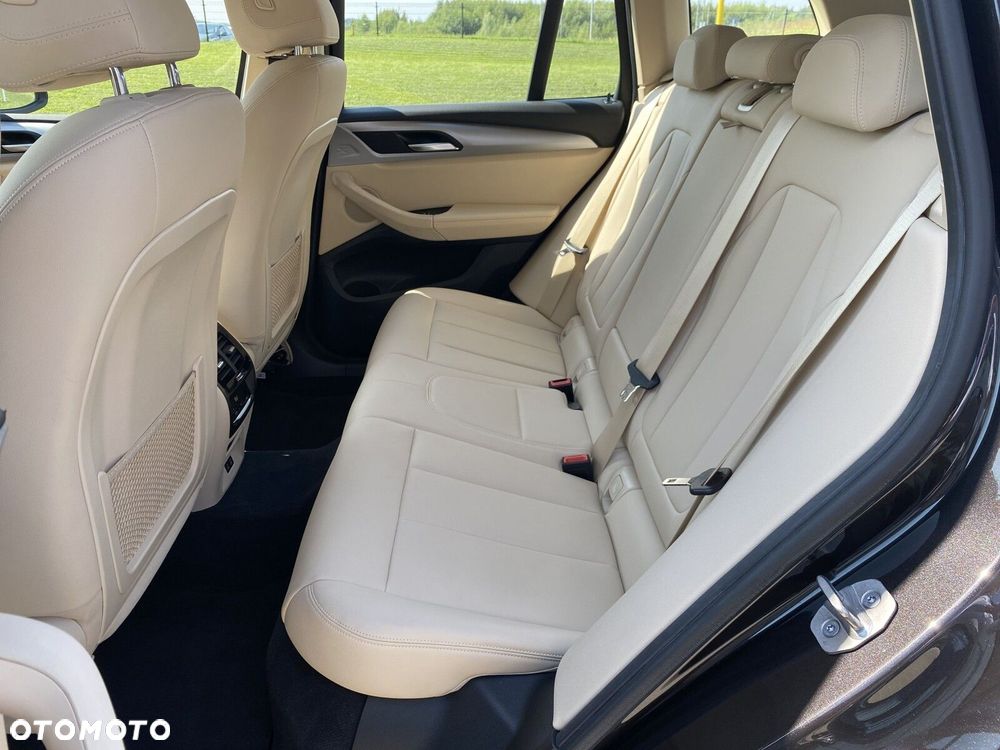 BMW X3 - 12