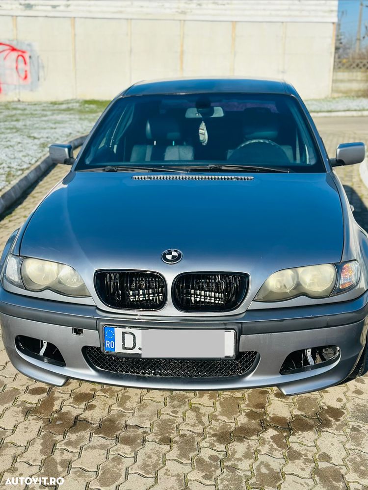 BMW Seria 3 318i - 1