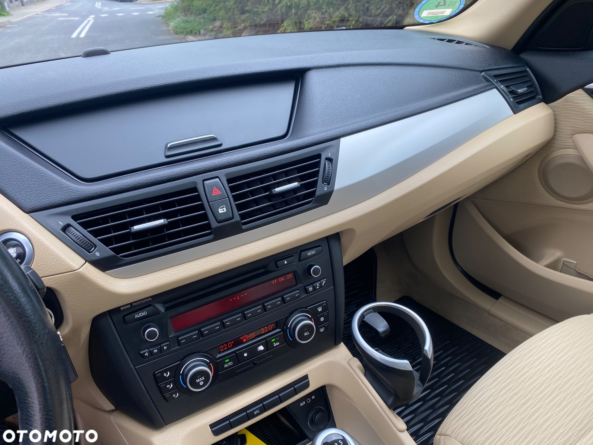 BMW X1 sDrive18i - 17