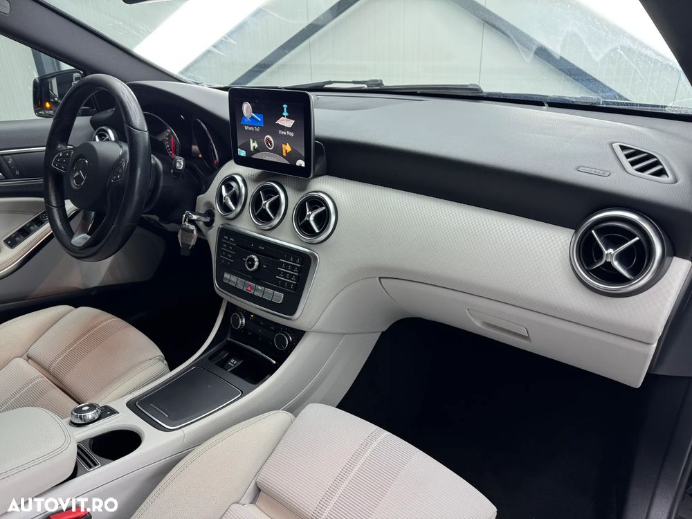 Mercedes-Benz A 200 d 7G-DCT AMG Line - 18