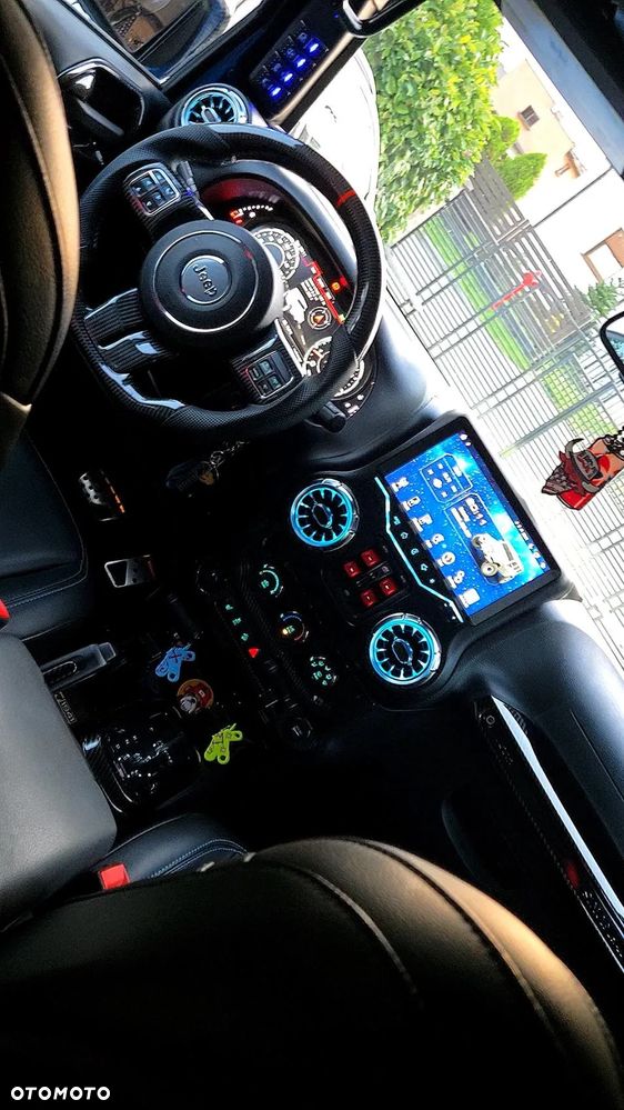 Jeep Wrangler 3.6 Unlim Sahara - 9