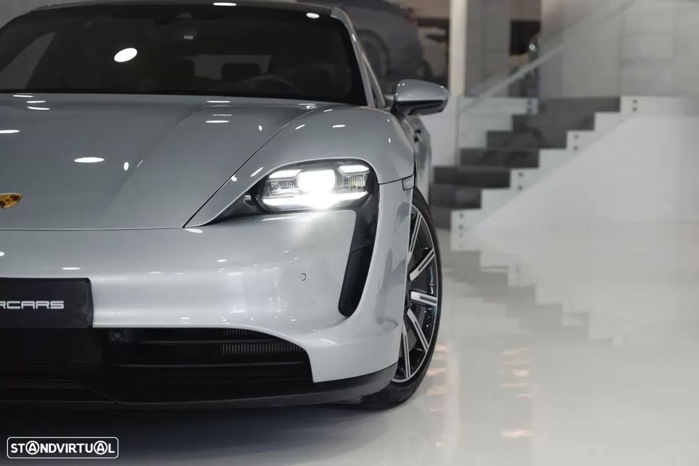 Porsche Taycan 4S - 6