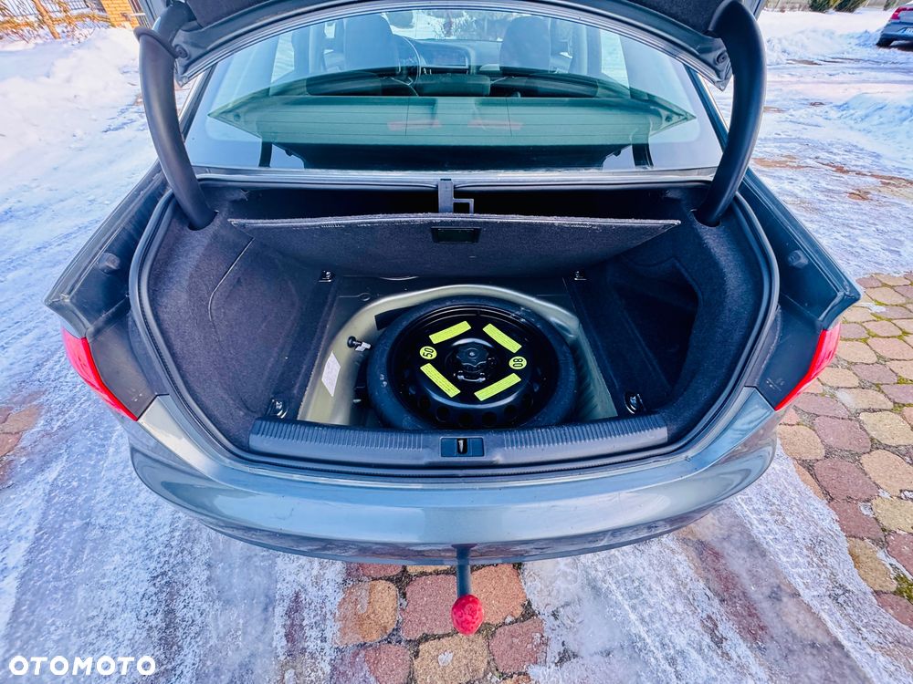 Audi A4 Limousine - 29