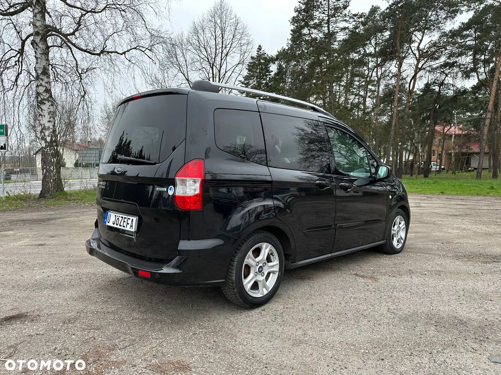 Ford Tourneo Courier 1.0 EcoBoost Titanium - 8