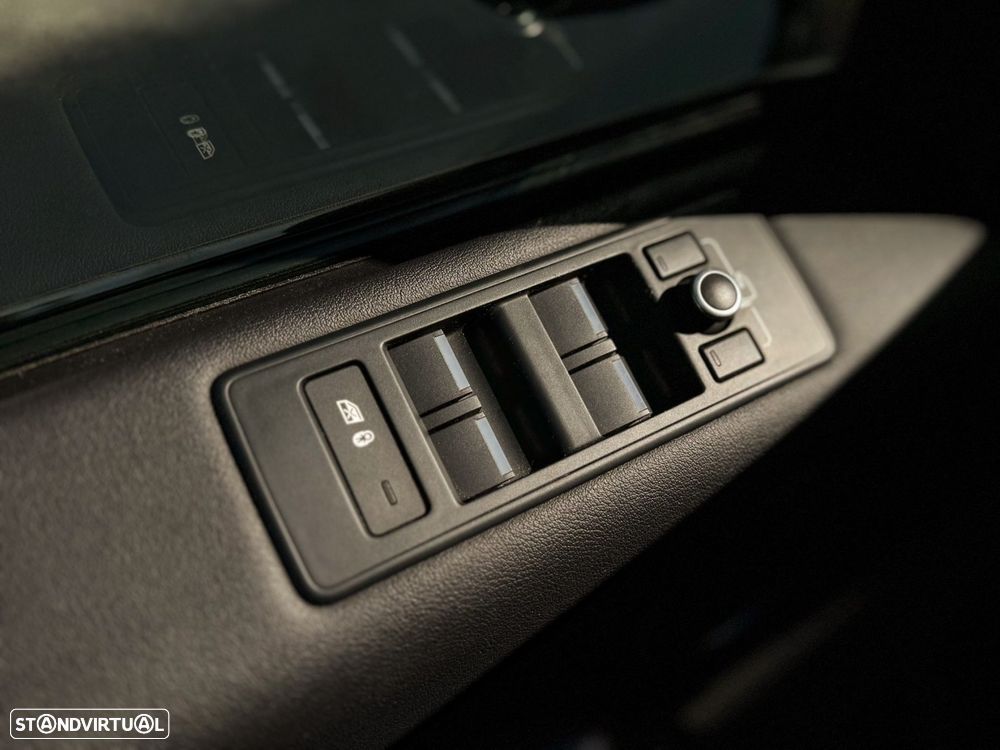 Land Rover Range Rover Sport 2.0 SD4 HSE - 28