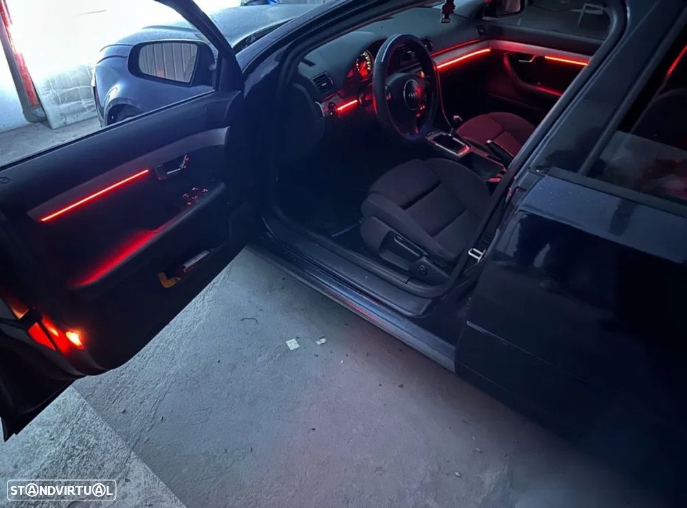 Audi A4 Avant 1.9 TDI m5 - 6