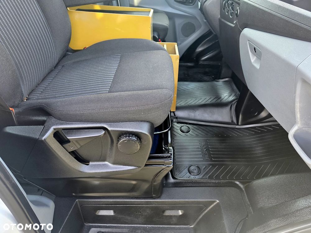 Ford TRANSIT 2,0 TDCI 170 KONNA DOKA BRYGADÓWKA 7 OSOBOWA 3,1M SKRZYNIA KLIMA WEBASTO LEDY BLIŻNIAKI DO 3,5T GWARANCJA - 22