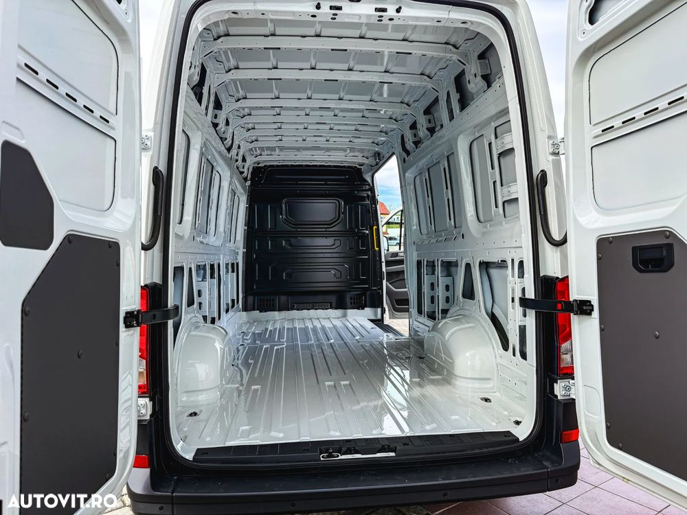 Volkswagen Crafter - 9