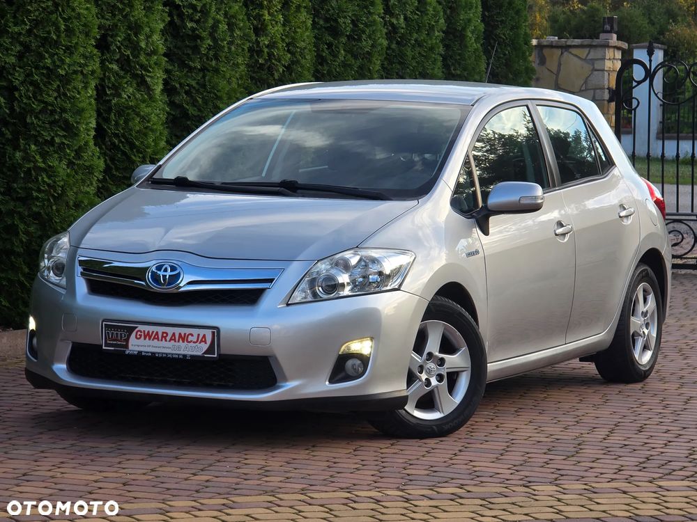 Toyota Auris 1.8 HSD Luna - 1