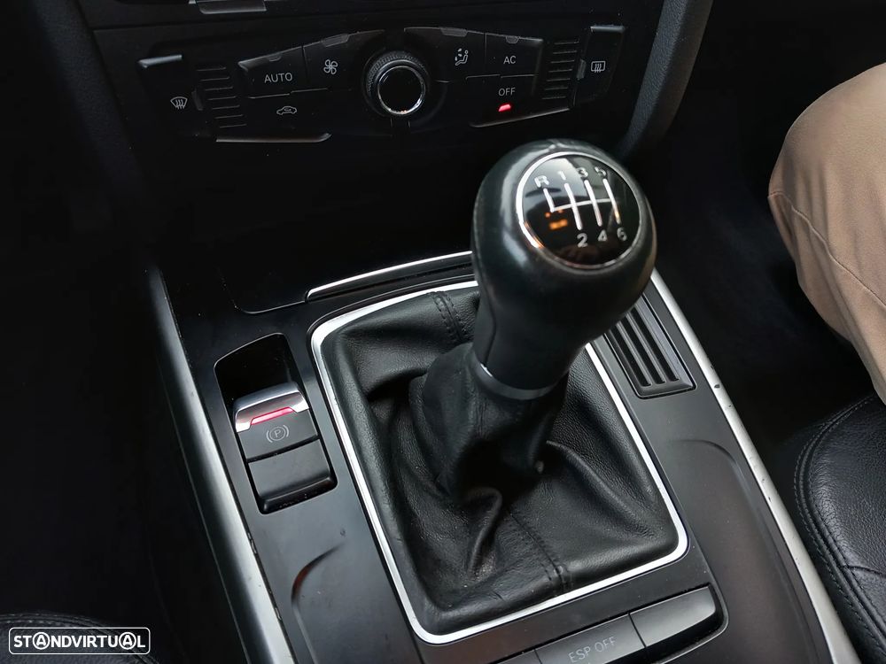 Audi A4 Avant 2.0 TDI Sport - 12