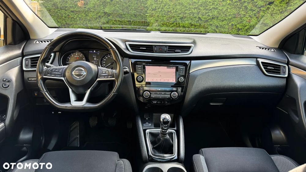 Nissan Qashqai 1.3 DIG-T SHIRO - 22