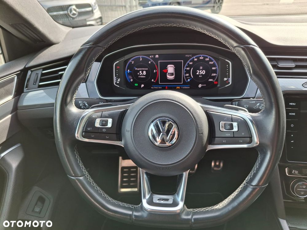 Volkswagen Arteon 2.0 TDI SCR DSG R-Line Edition - 16