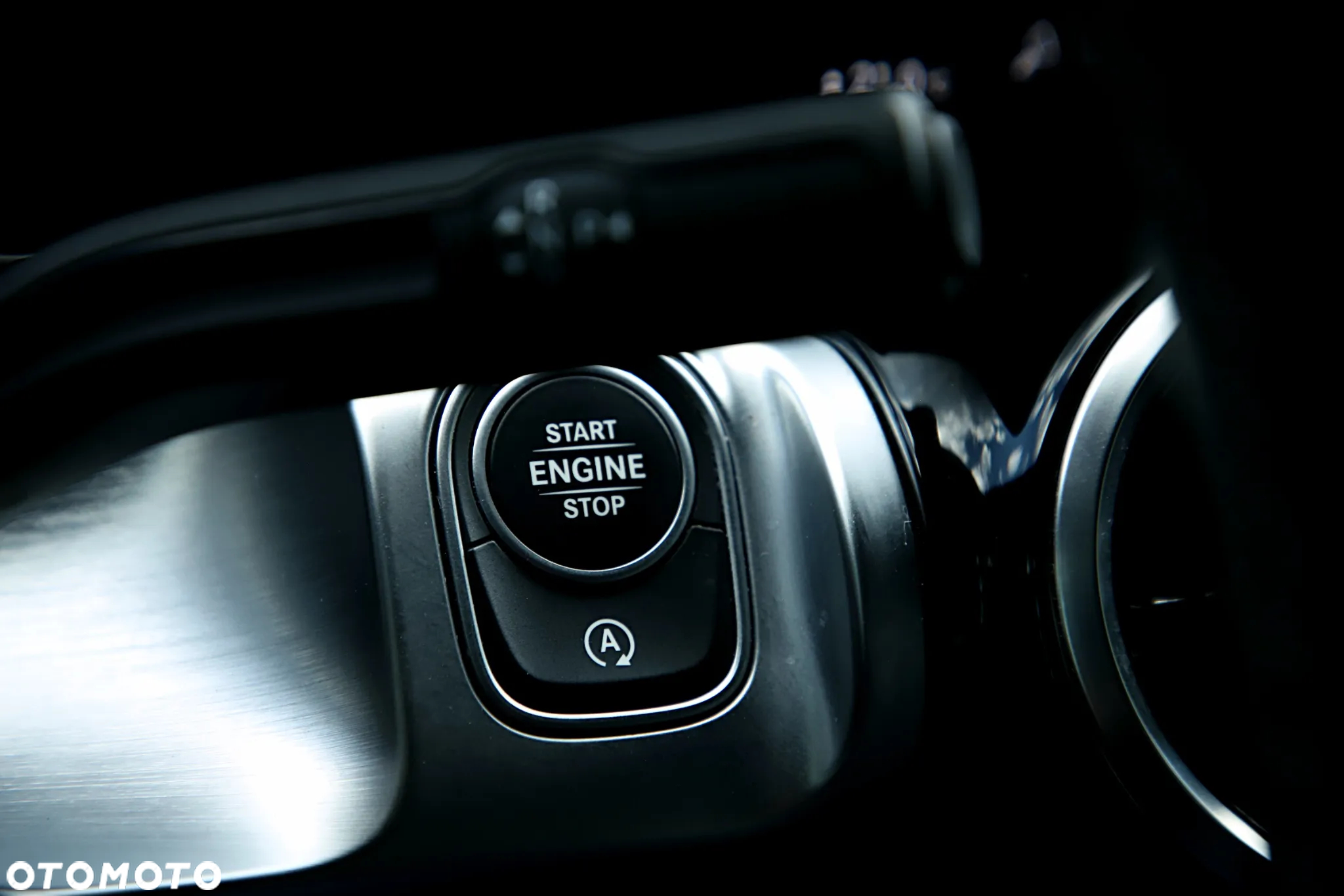 Mercedes-Benz GLB 200 7G-DCT - 29
