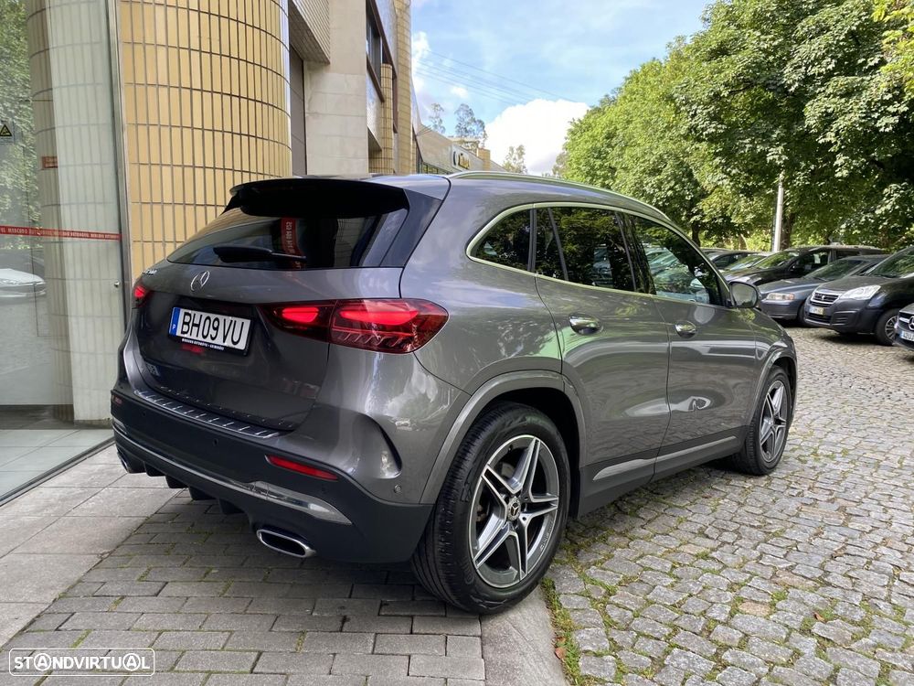 Mercedes-Benz GLA 200 AMG Line - 3