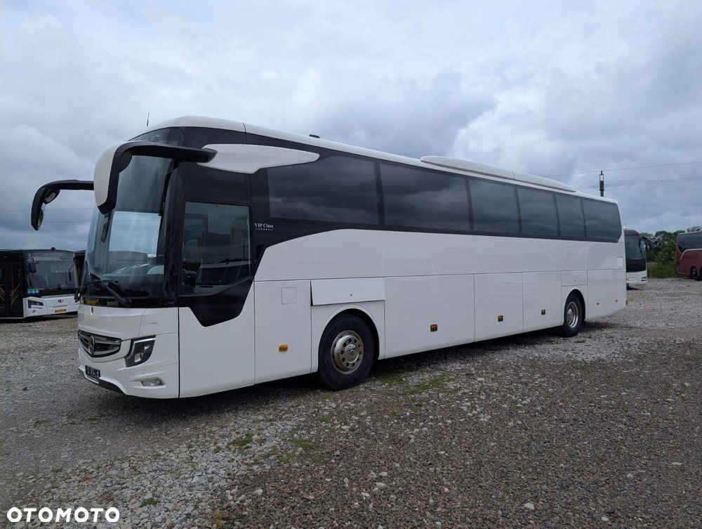 Mercedes-Benz Tourismo - 13