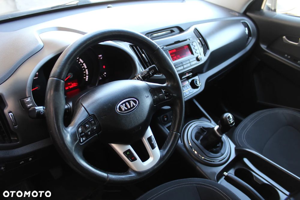 Kia Sportage - 13