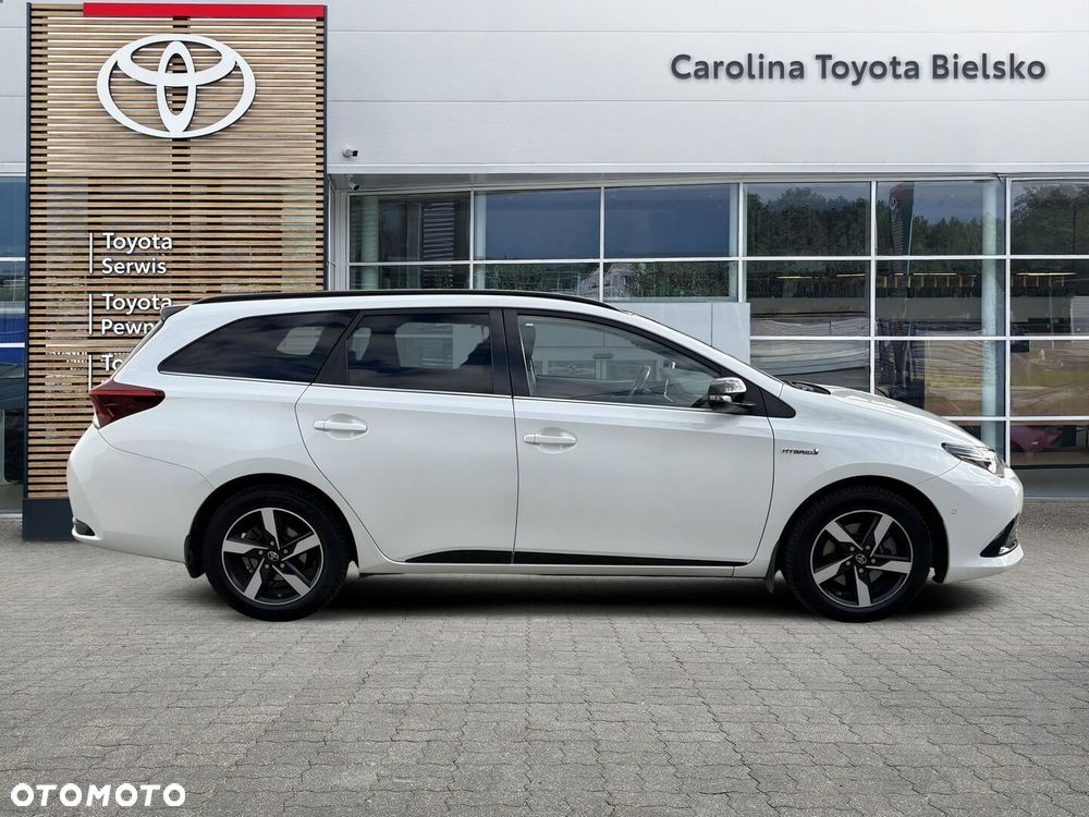 Toyota Auris - 25