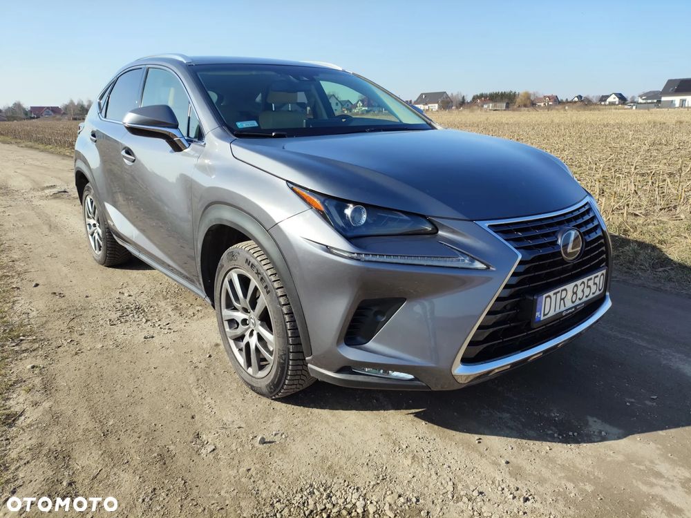 Lexus NX 300h Comfort AWD - 6