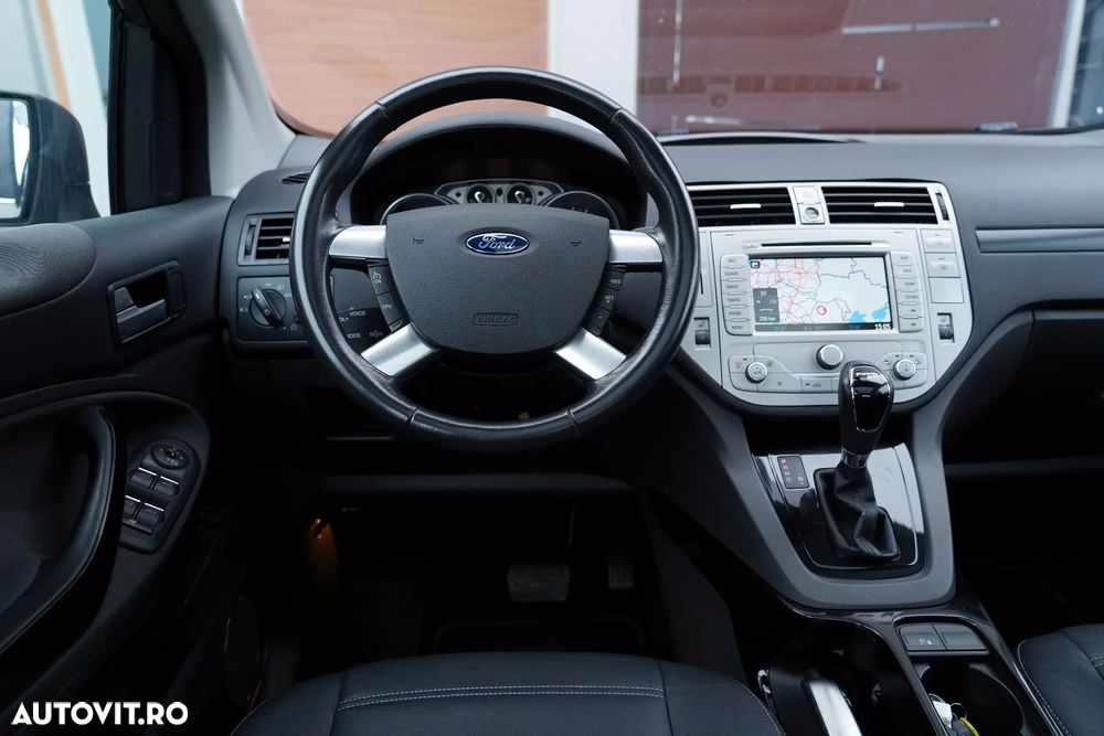 Ford Kuga 2.0 TDCi 4WD Powershift Titanium - 10